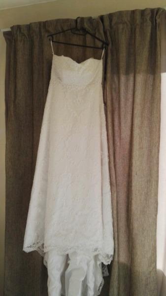 White Lace wedding dress for sale
