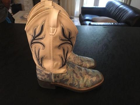 Original Cowgirl Boots