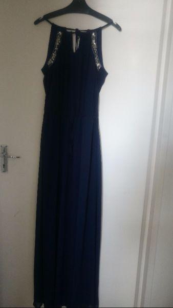 Beautiful navy blue formal dress with the silver diamante around the neck for sale