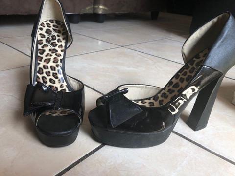Black rage heels !