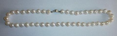 GENUINE FRESH WATER PEARL NECKLACE - MAKE AN OFFER