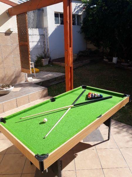Pool table and table tennis combo