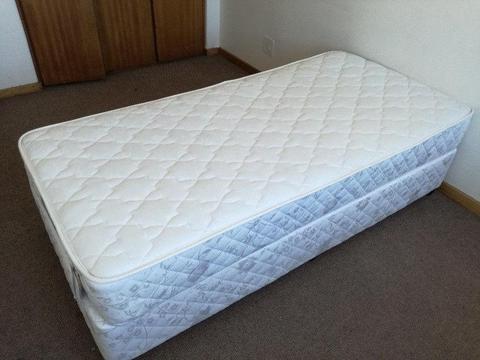 Single Bed - Barely used - Purchased Jan 2018