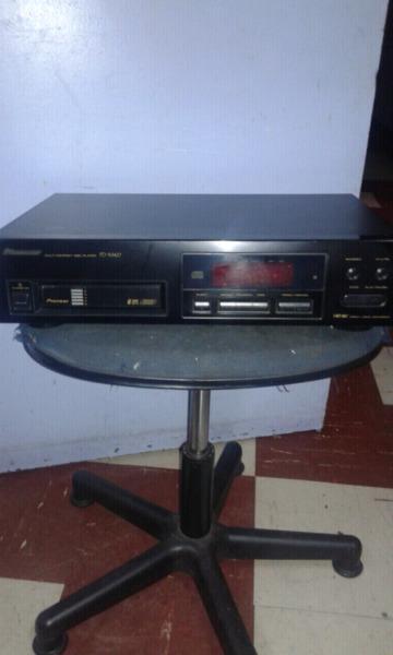 Pioneer 6 CD Player