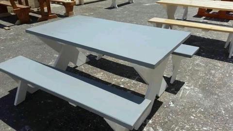 PATIO AND PCNIC TABLES SUMMER DEALS