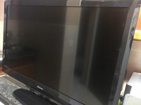 Large.Hisense 42 inch Fhd Led Tv
