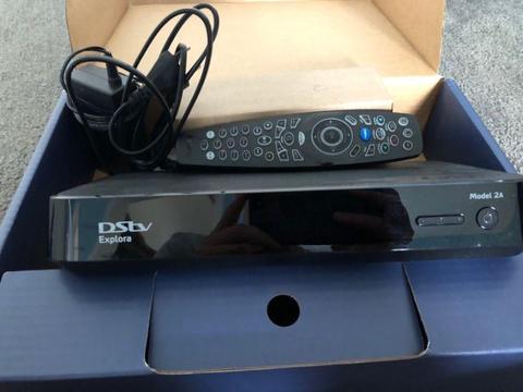 BRAND NEW DStv Explora 2 HD + Remote + Cables