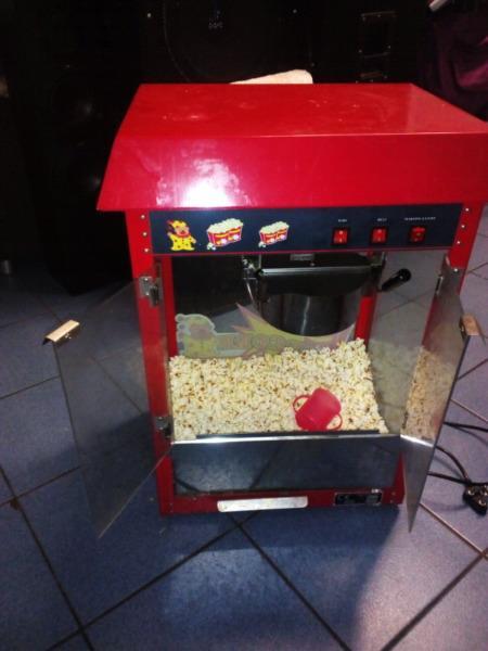 Popcorn machine