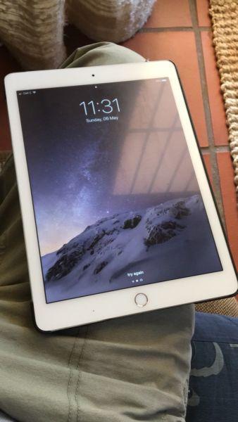 iPad Air 2 64gb (white/space grey)