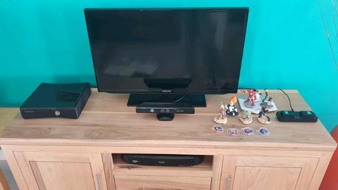 Xbox 360 and accessories