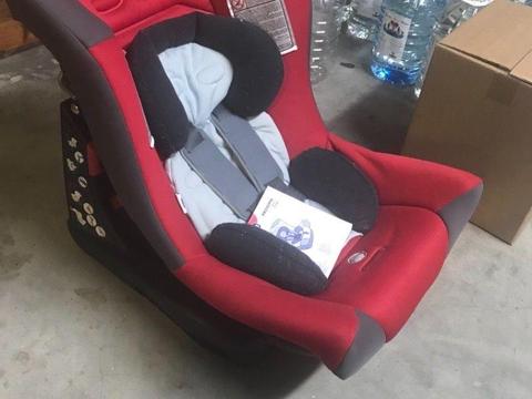 Chicco proxima car seat