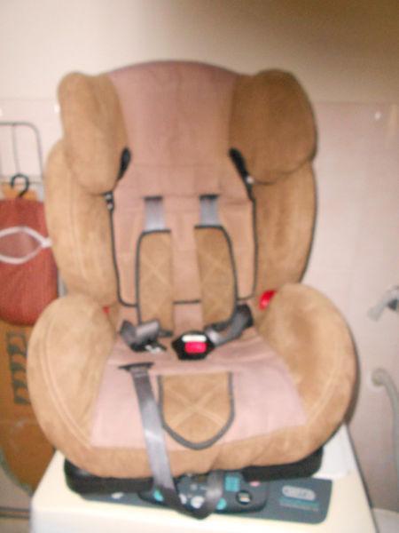 Childs Car Seat in Good, Clean Condition