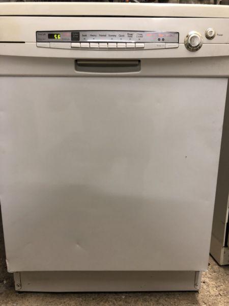 Dishwasher - LG - Good - Guarantee - Delivery Arranged