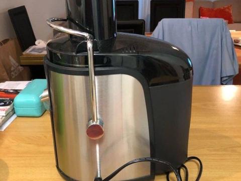New juice/smoothie extractor