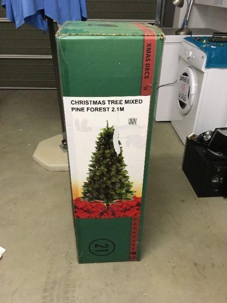 Christmas Tree - 2.1m