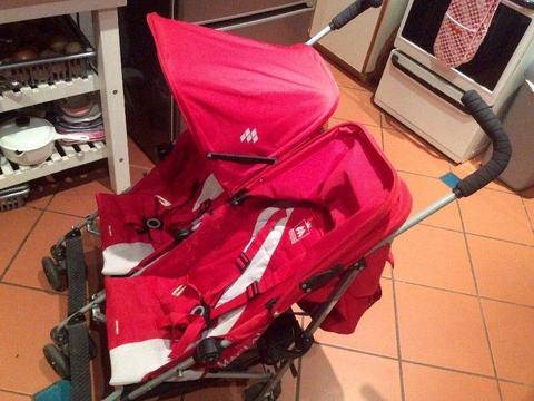 Maclaren double stroller (from 6 mths)