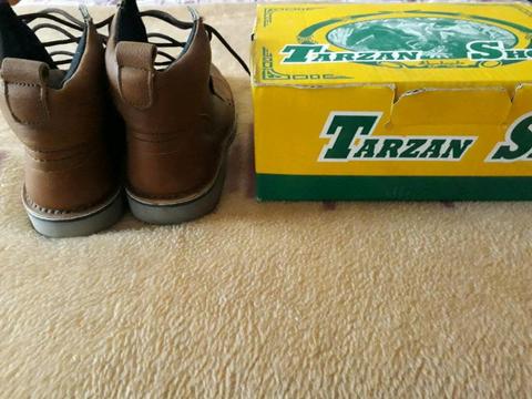 Tarzan leather boots for sale size 11