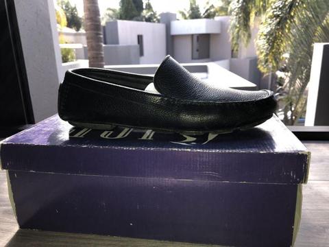 Original Ice Loafer in Black