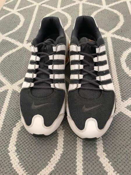 Original Nike Shox - White and Grey - Mens Size 11
