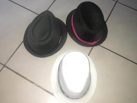 Hats for sale R50 each 3 in stock