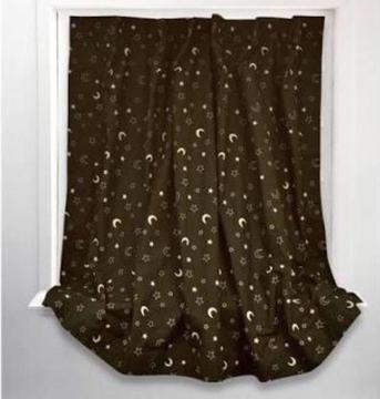 Gro Baby portable black out curtain