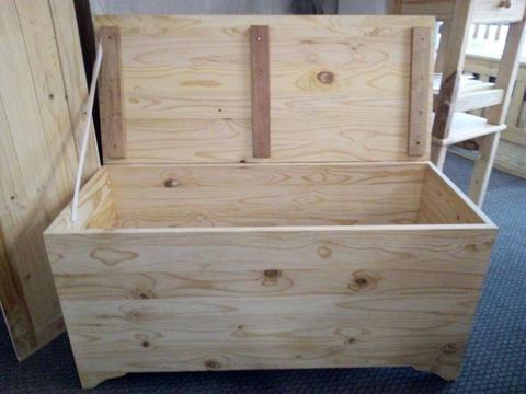 Pine Toybox