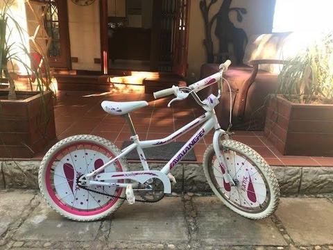 Girls Avalanche Bicycle