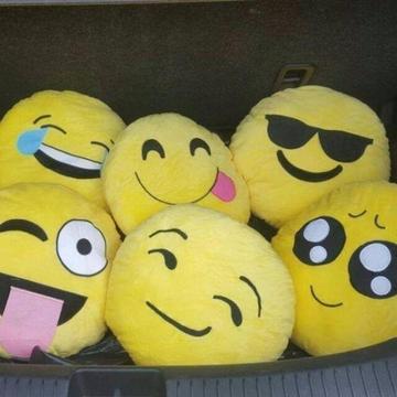 Emoji cushions