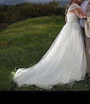 Wedding dress size 38