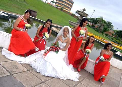 Bargain buy R2500 bridal gown