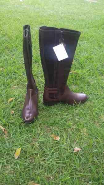 Genuine Leather Ladies Boots