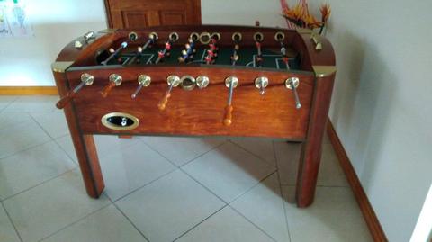 Wood soccer table / foosball