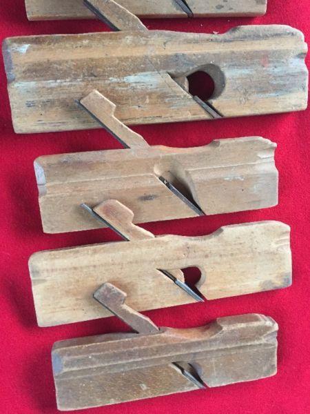 Vintage Woodwork Tools - Mixed batch of wooden moulding planes