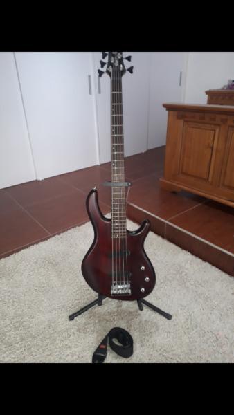 Cort Action bass for sale