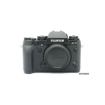 FujiFilm X-T1 Body and Fujifilm 27mm f2.8 Lens