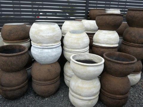 Patio Pots LRG - NOW only R130.00!!!!!!