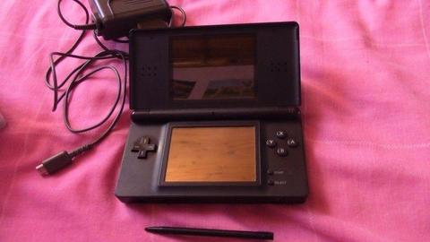 Nintendo DS for sale, good condition