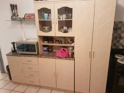 3 piece kitchen cupboards