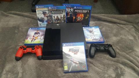 Ps4, 2 controllers and 7 games
