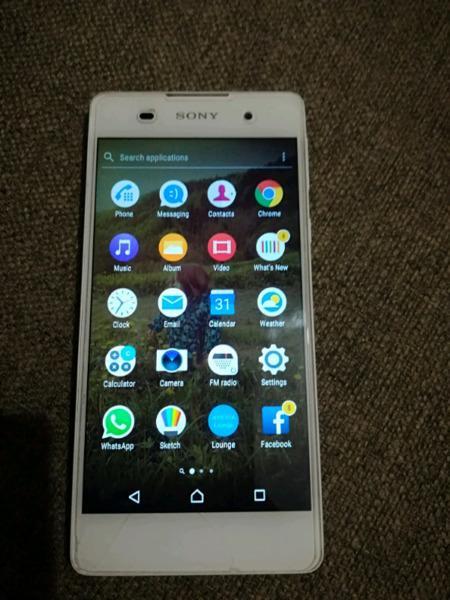 Sony Experia E5