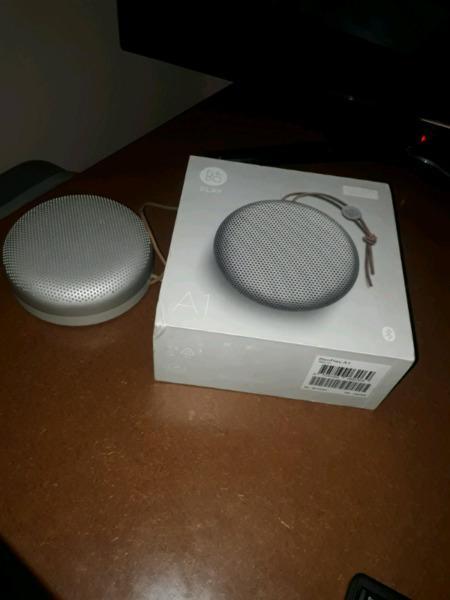 Original B and O speaker only a few weeks old