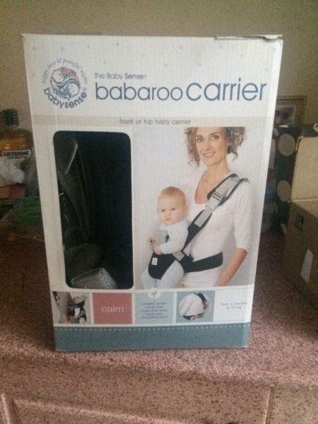 Good as new Baby Sense Babaroo Carrier