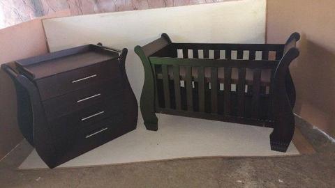 Baby Cot and Compactum-R 3999,00 Sur 10A