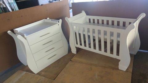 Baby Cot and Compactum-R 3999,00 Sur 09