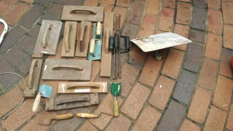 Plaster and brickwork tools sold as a set only