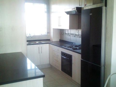YOUR KITCHEN SUPPLIED DESIGNED AND INSTALLED FOR UNDER R10 000!*