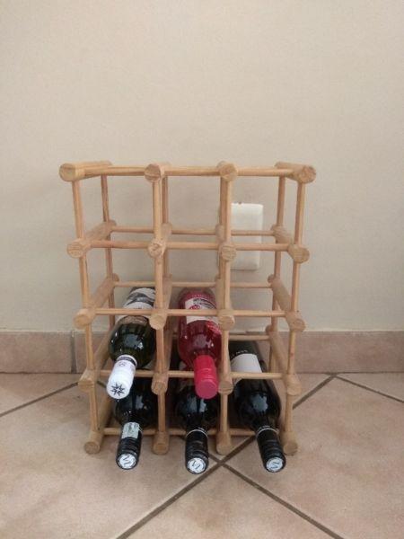 Wine rack (wooden) - stores 12 bottles