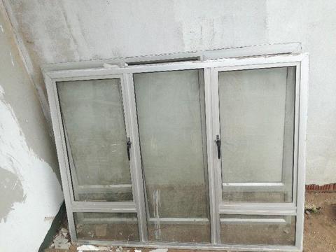 Second hand Aluminium Windows for sale