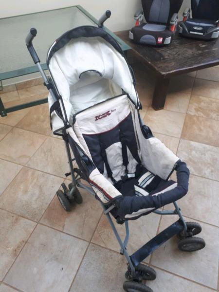 Baby push chair