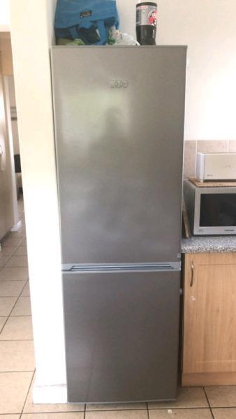 KIC 340 l fridge freezer
